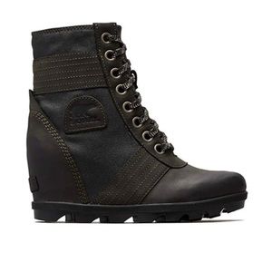 Sorel Lexie Wedge Black Boots